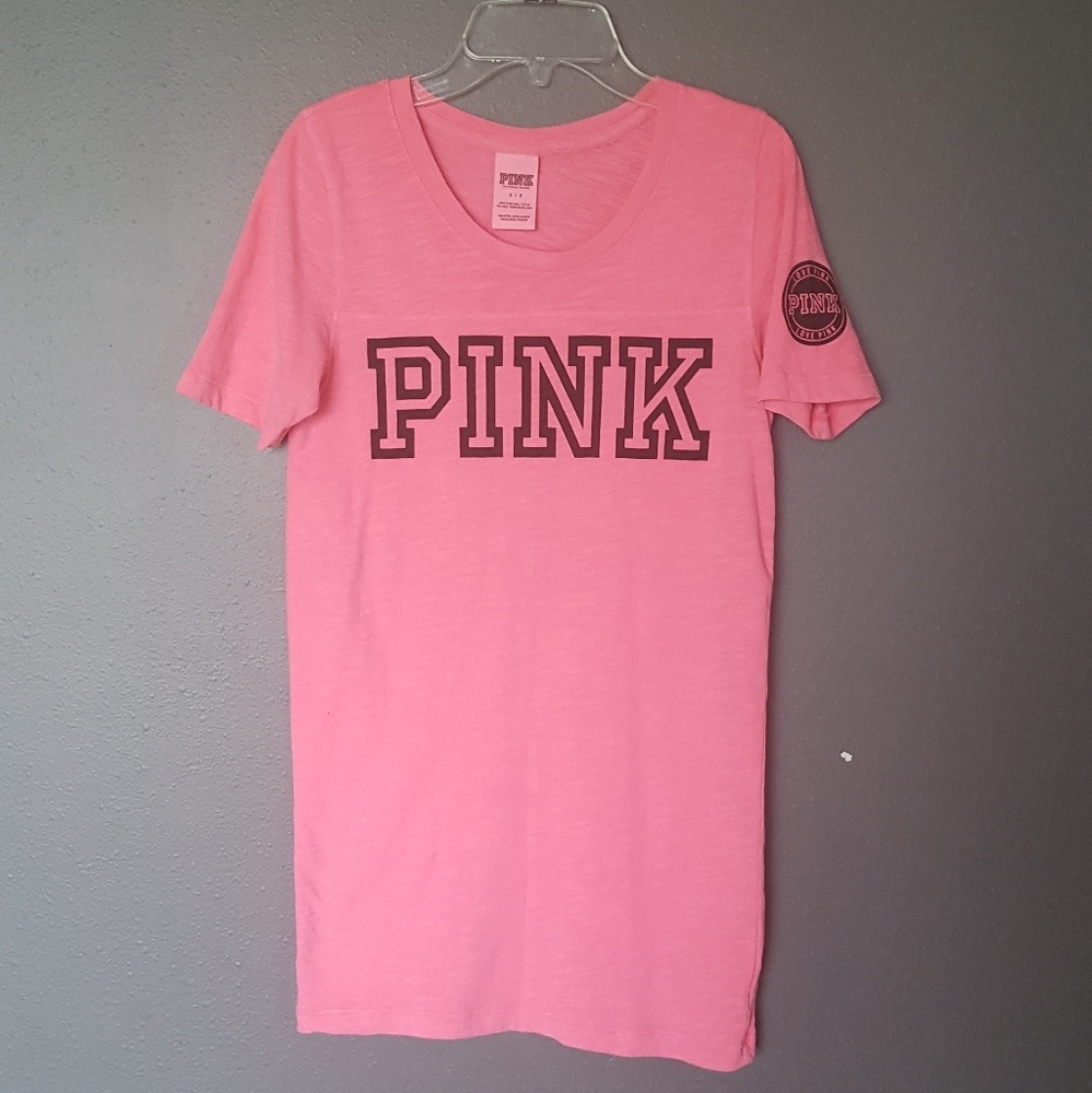 《VS PINK》NWOT Hot Pink Tee - Picture 1 of 4